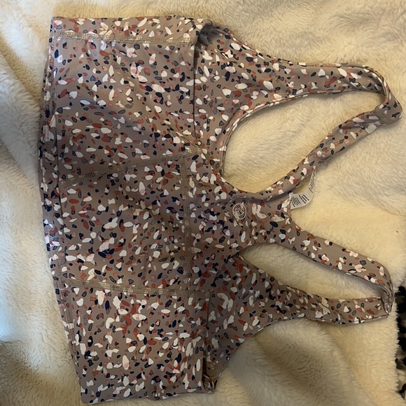 Sports bra size small never worn just tried on. - Picture 2 of 2